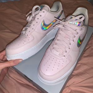 WMNS Air Force 1’ 07 ESS